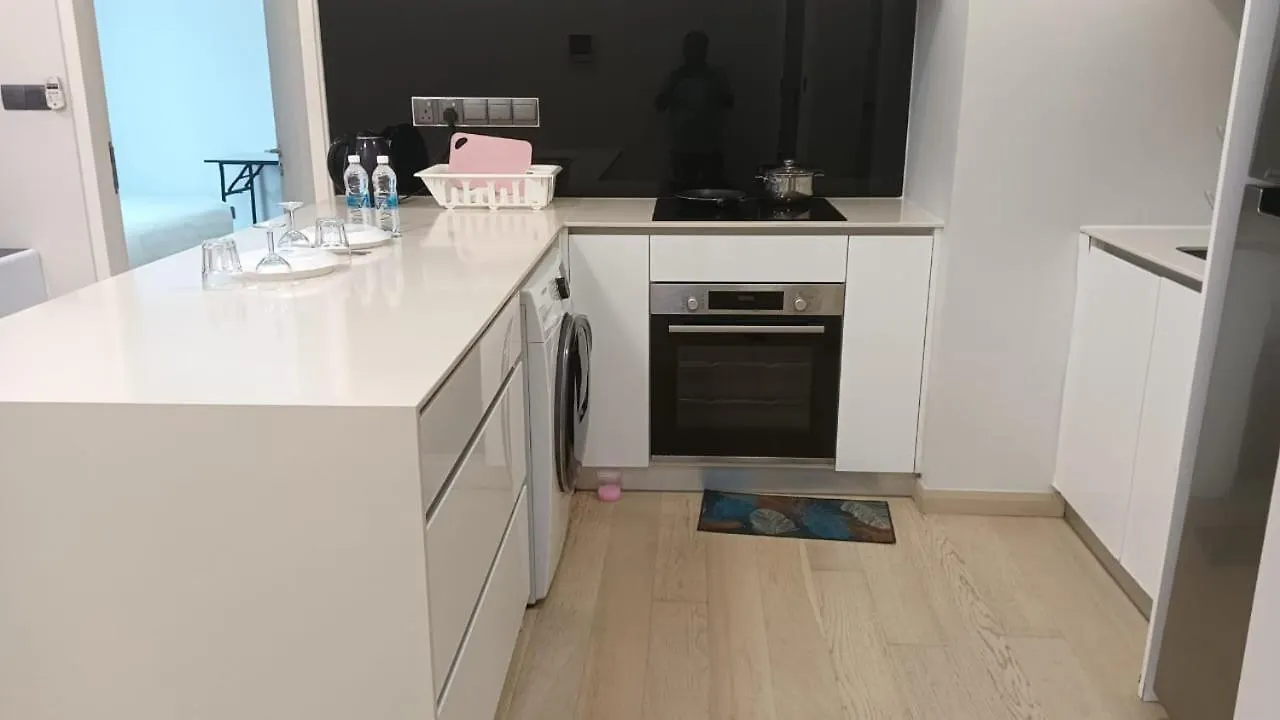 Star Residences Klcc By Moonlight Homestay Kuala Lumpur Malaysia